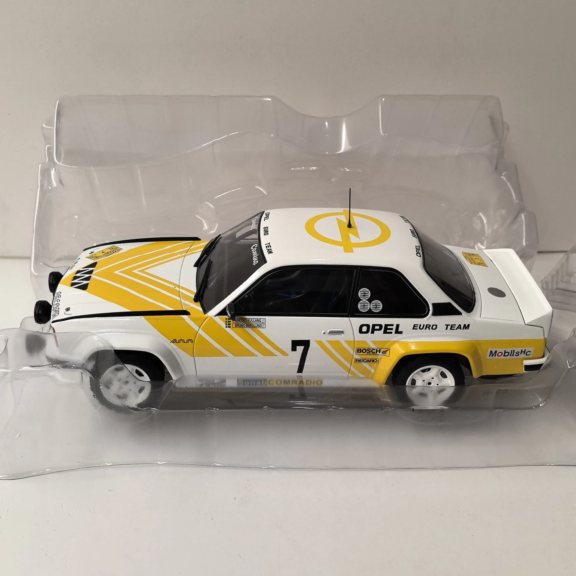 Diecast IXO 1/18 Scale OPEL ASCONA B 400 #7 Opel Alloy Car Model