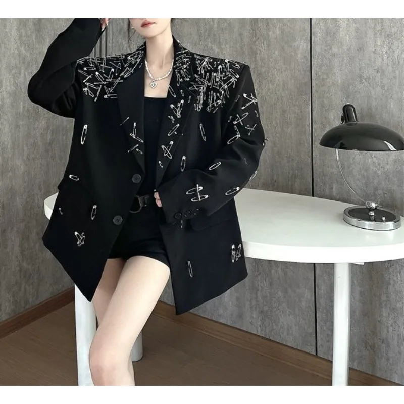 Veste de costume noire ample décorée à la main avec épingle de sûreté, Style unisexe pour le printemps et l'automne, haut blazer décontracté au Design de Niche