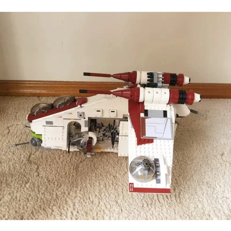 

НОВЫЙ 05041 Republic Dropship Gunship 1175 шт. Строительные блоки с оригинальной коробкой, совместимые 75021, кирпичи, детский рождественский подарок