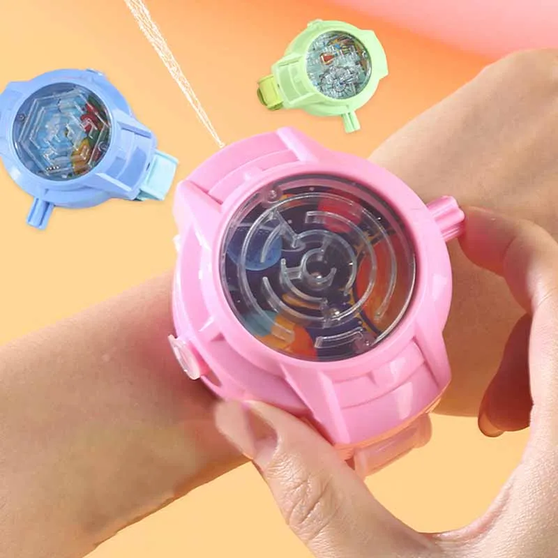 Children's Fun Maze Squirting Watch a Key to Press the Water Out of the Mini Squirting Toys Novelty Pranks Shooting Water Toys