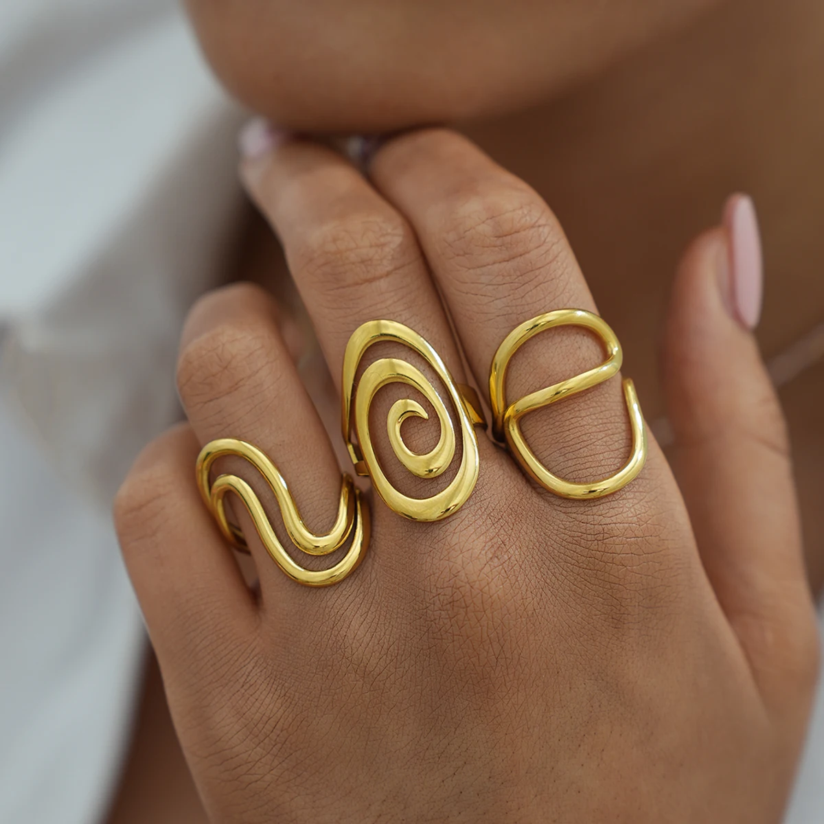 

316L Stainless Steel Geometric Hollow Line Rings Metal Texture Waterproof Daily Simple Stylish 18K Gold Plated Jewelry for Women