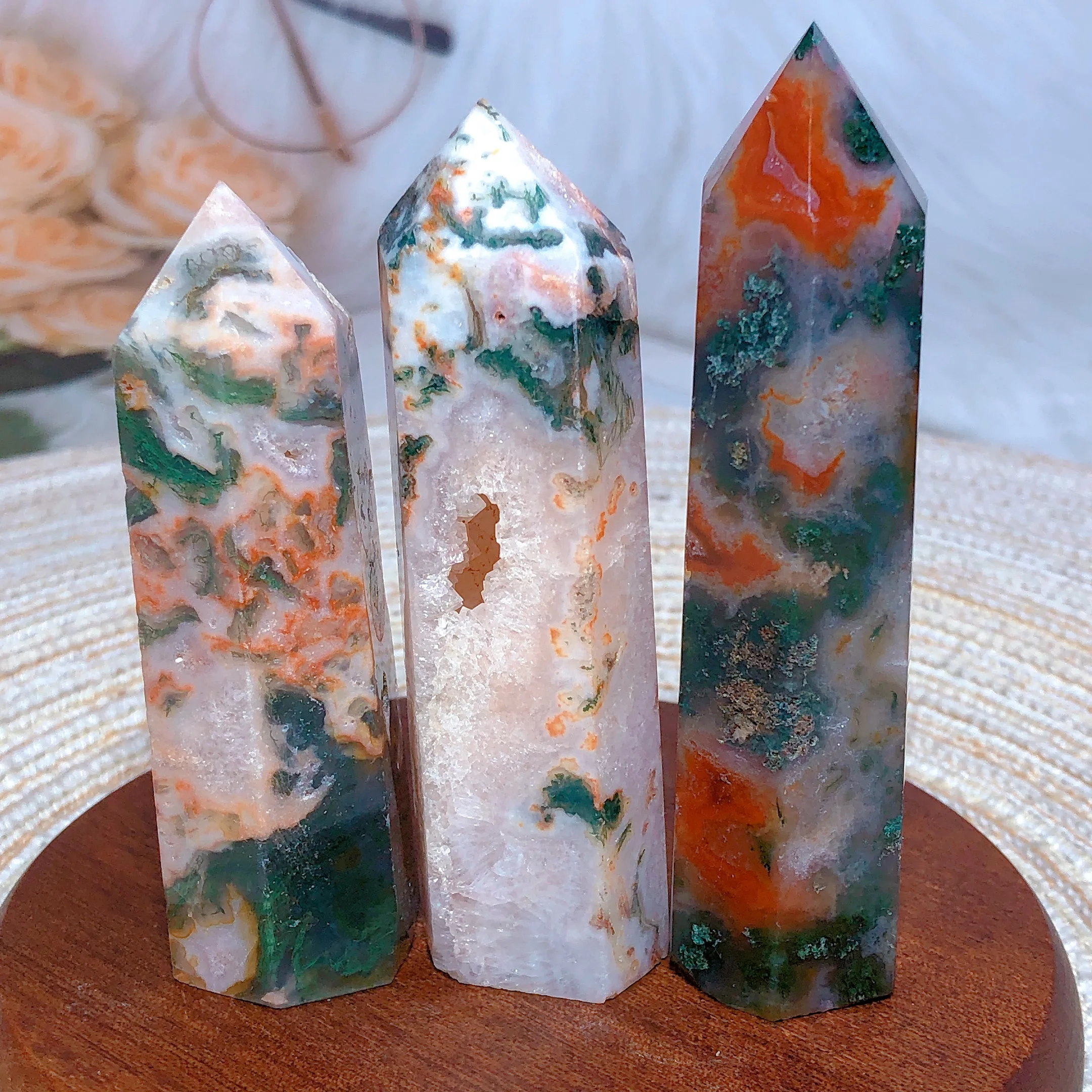 

Natural Crystals Carnelian Moss Agate Druzy Geode Tower Point Gemstones Room Decor Energy Mineral Home Decoration Precious Gift