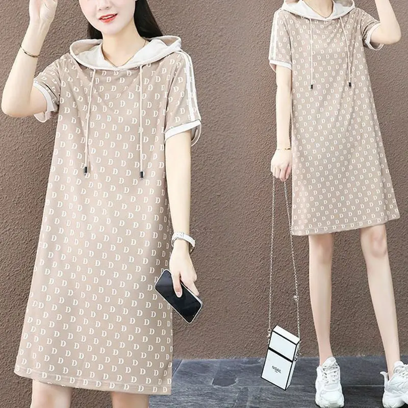 스포츠 후드 스트레이트 드레스, 여성 의류, 루즈 스타일리시 드로스트링, 반팔 캐주얼 레터 프린트, 미디 원피스, 여름 신상