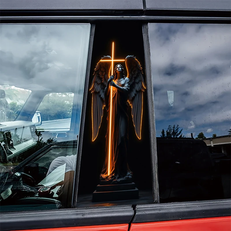 

2 наклейки на центральные стойки автомобиля, защитная пленка с изображением крылатого ангела и светящимся крестом, устойчивые к царапинам наклейки.