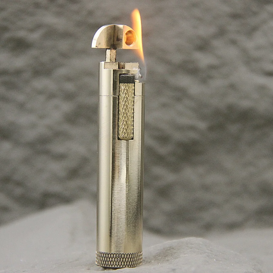 Vintage Brass Hollowed Out Fuel Oil Lighter Slim Cylinder Arm Lift Trench Lighter Classic Nostalgic Side Slip Ignition Lighter