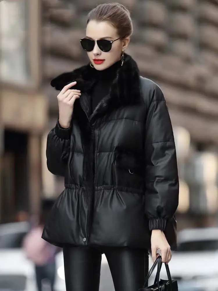 2024Haining  New Winter Genuine Leather Down Short Women's Genuine Sheepskin Mink Collar Fashion Coat