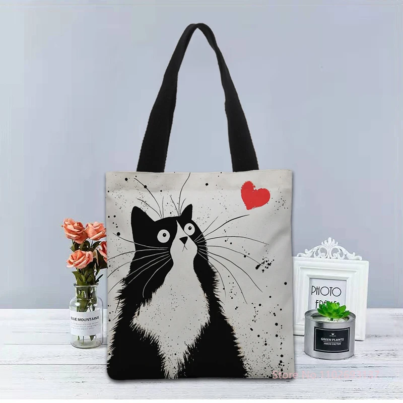 Black White Cat Tote Bag Retro Art Fashion Travel Bag Women Portable Eco Shopping High Quality Foldable Handbag Ladies Bags