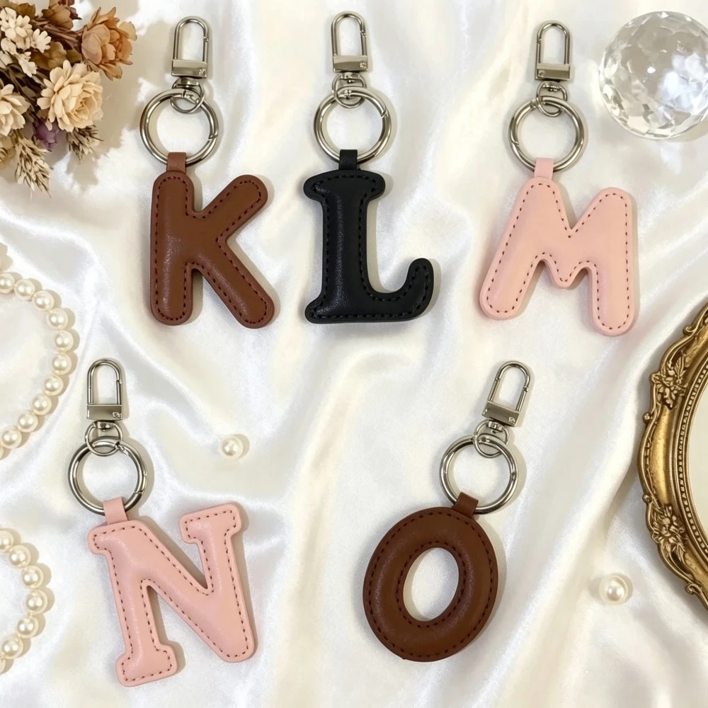 Kawaii Schlüsselanhänger mit Buchstabenanhänger A-Z Alphabet Namensanhänger Metall-Karabinerhaken Rucksack Handtasche Taschenanhänger Geschenk für Mädchen – Detail 2