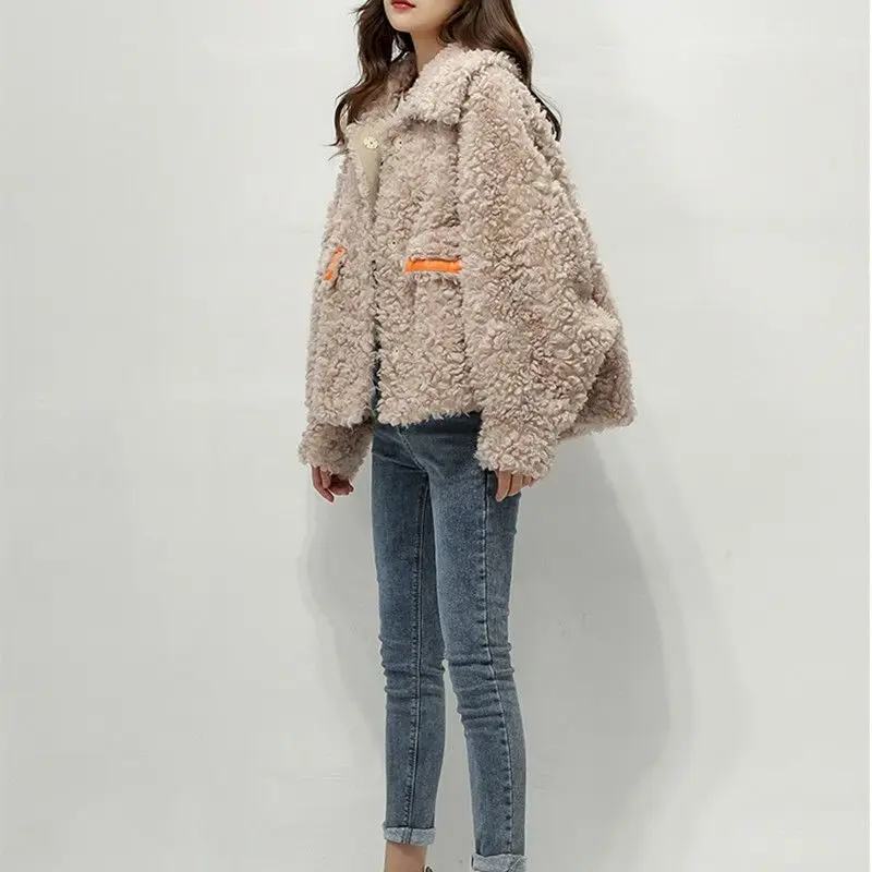 2024 Winter Trendy Jackets Women Composite Fur Lamb Wool Short Coats Top Fashion Design Loose Casual Jacket Aesthetic Coat Woman