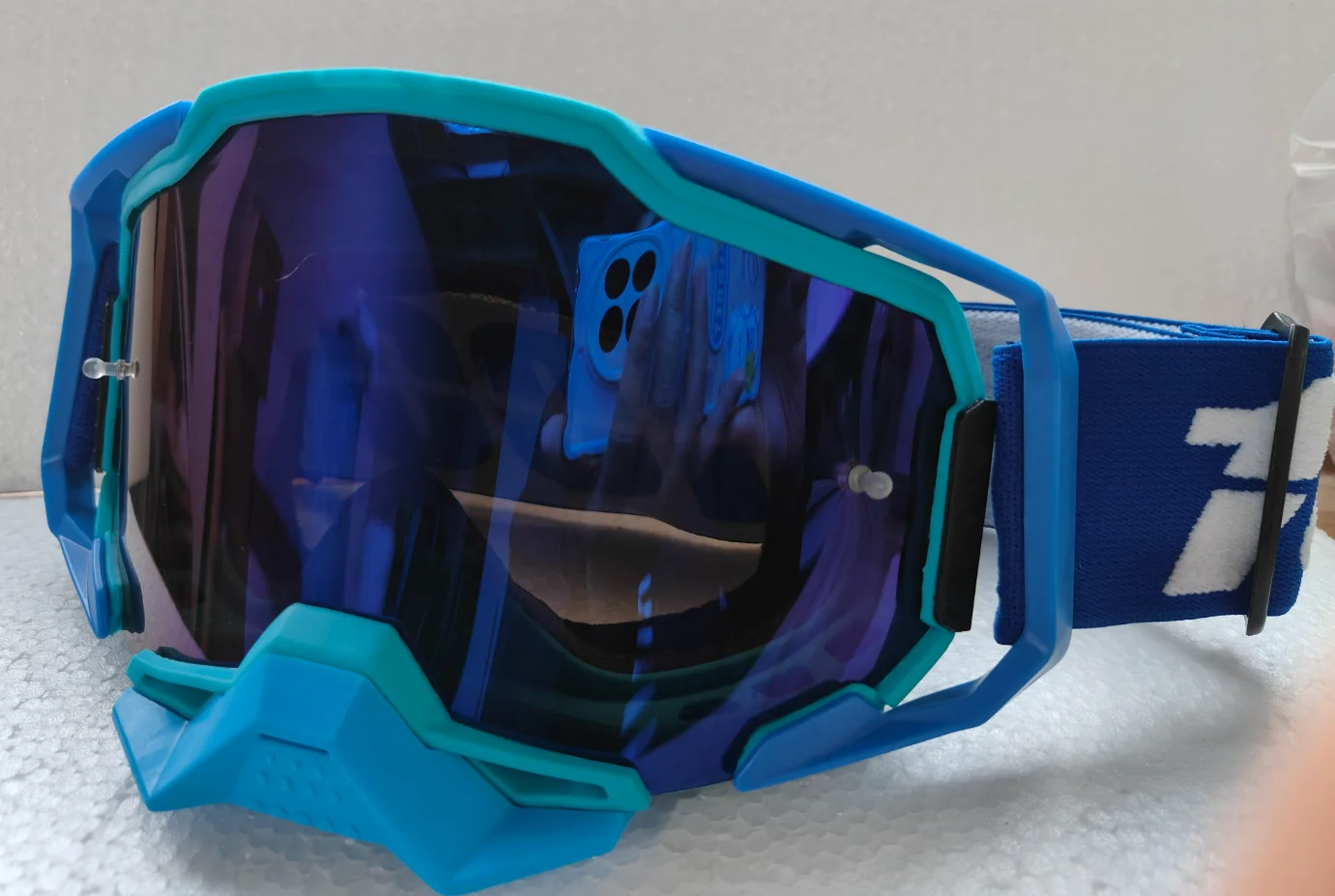 

Motocross Goggles HD Lens Men Motorcycle Anti-fog Eyeglasses Riding Glasses Women Moto MX MTB Sunglasses Dirt Bike Accessories d
