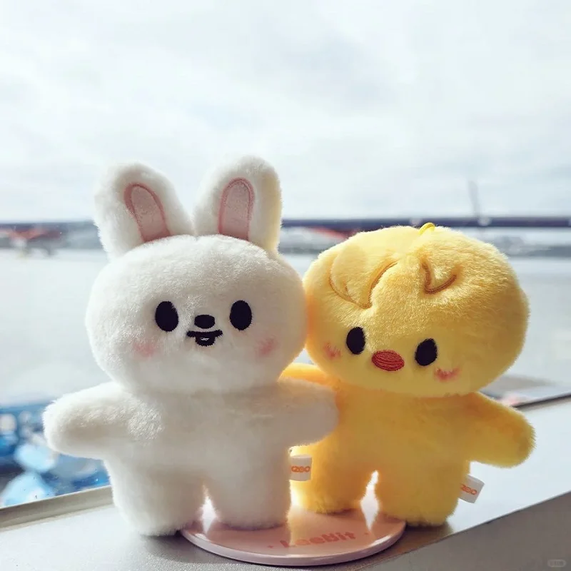 SKZOO Stray Kids Muñeca magnética de pie Juguete para regalo para niños Animal de peluche Mismo diseño único SKZ K-POP bangchan felix