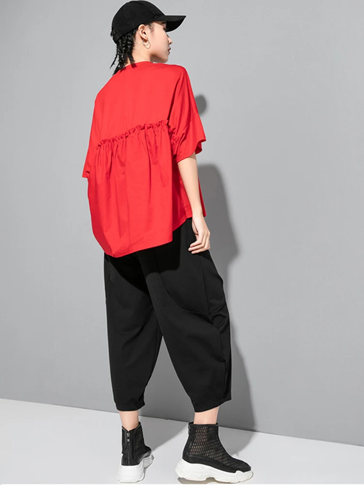 [EAM] Women Green Red Back Ruffles Split Big Size T-shirt New Round Neck Half Sleeve Fashion Tide Spring Summer 2024 1U507