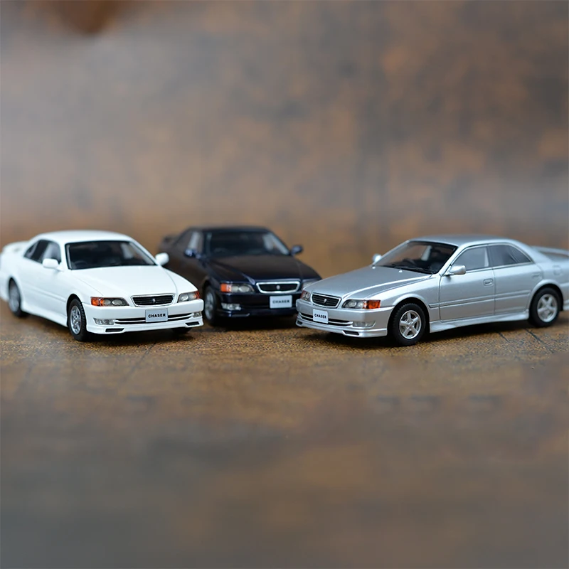 Original 1/43 Scale Toyota Chaser 2.5 JZX100 Simulation Resin Car Model Static Display Collectible Gift Souvenir Decoration Toy