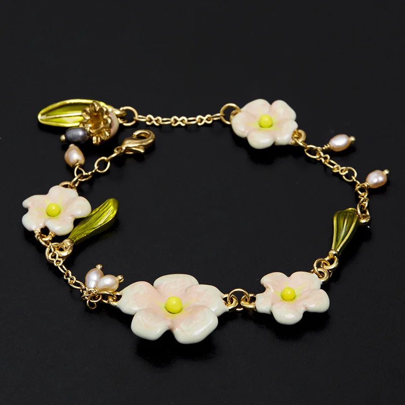 New Light Luxury Sweet Fashion Fairy Style Enamel Glaze Pink Lily of the Valley Flower Freshwater Pearl Fringe Pendant Bracelet