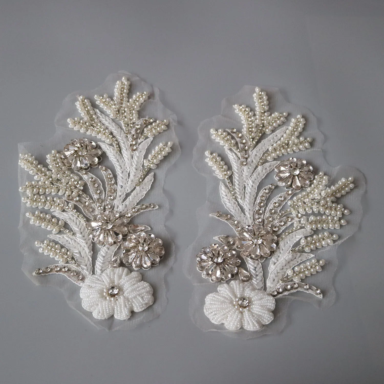 2pc/pair Luxury glass rhinestone beaded patches for clothes DIY sew on flower appliques for wedding dresses embroiderd appliques