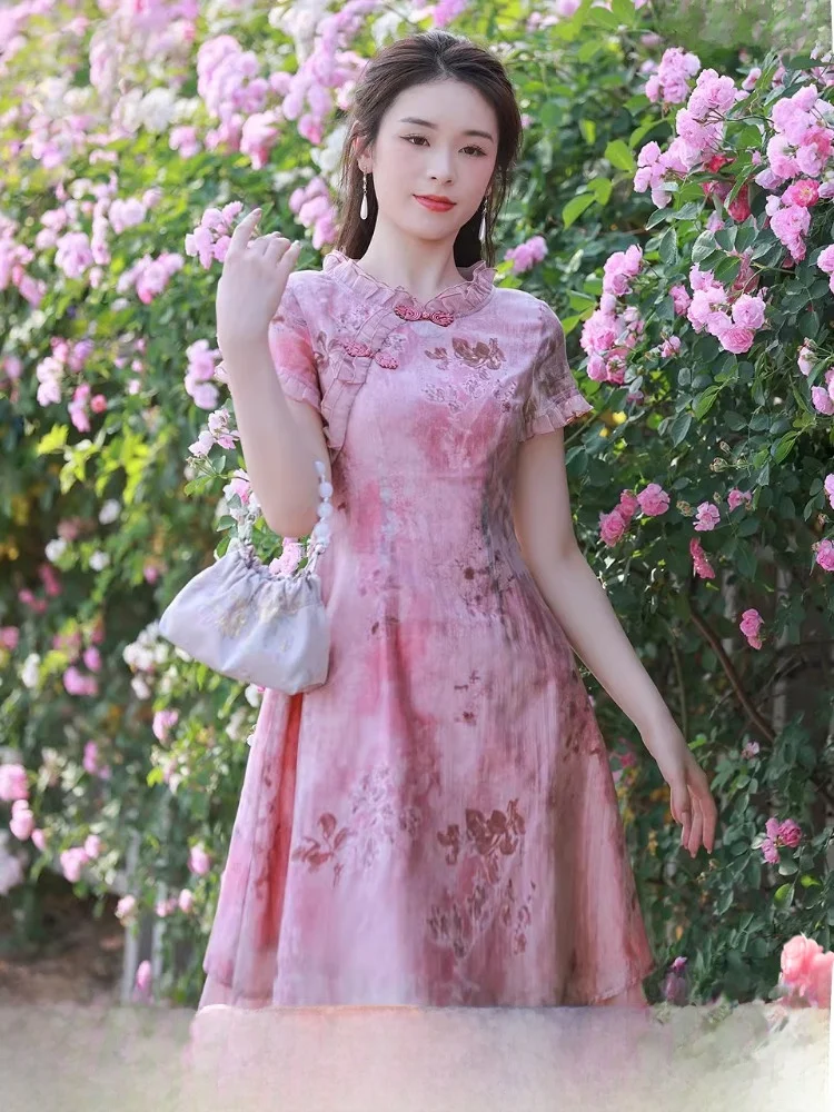 

Новое женское платье в китайском стиле, розовое, с принтом «фейерверк», средней длины, с коротким рукавом, для повседневной носки, с цветочным узором
