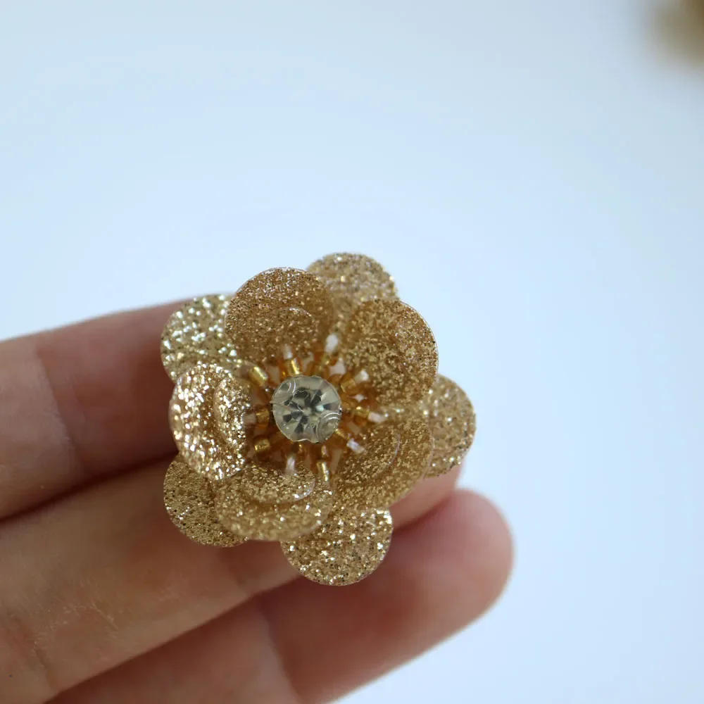 10 sztuk/partia Rhinestone zroszony łatki na ubrania DIY szyć na parchE aplikacje haft aplikacja łatka ropa odzież akcesoria