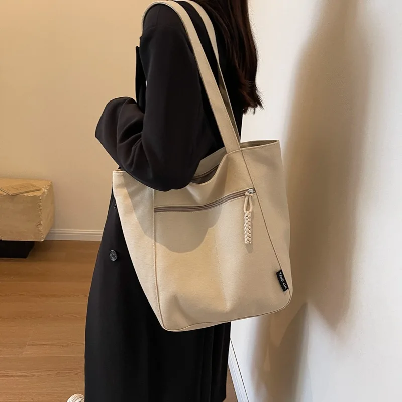 Casual Minimalist Shoulder Bag Large Capacity Niche Solid Handbag High Quality Preppy Style Commuting Versatile Canvas Bag