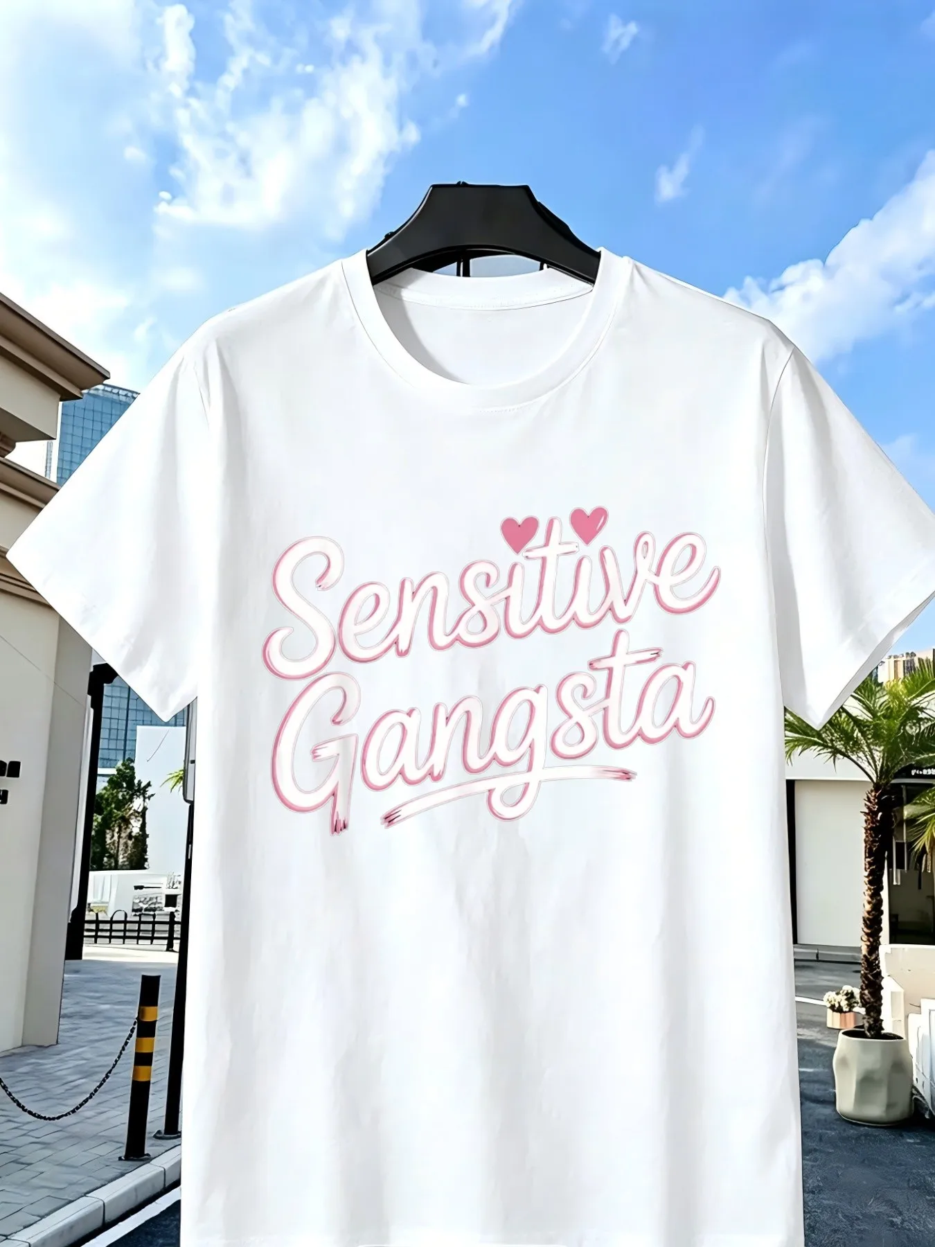 Sensitive gang theme empathy T-shirt, black and pink letter print soft casual T-shirt, suitable for introverted personalities and highly sensitive individuals, Mach01.Jpg