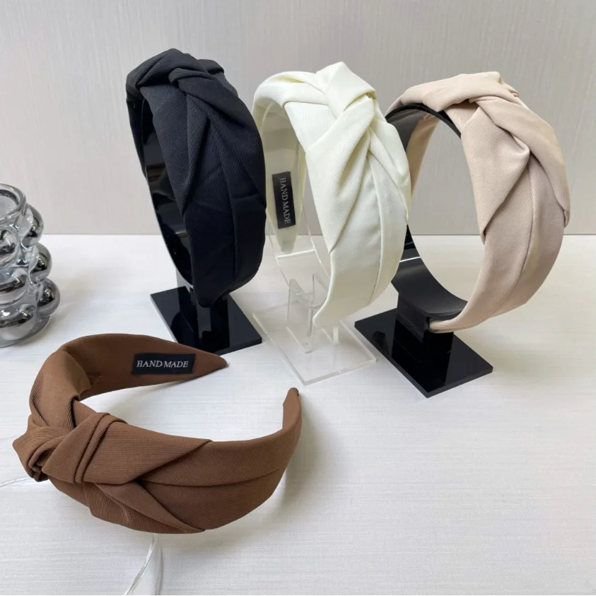 Einfarbiges geknotetes Haarband für Frauen, weicher Stoff, breites Haarband, modischer Turban-Haarreif, Haaraccessoires für den Alltag von Mädchen. – Detail 5