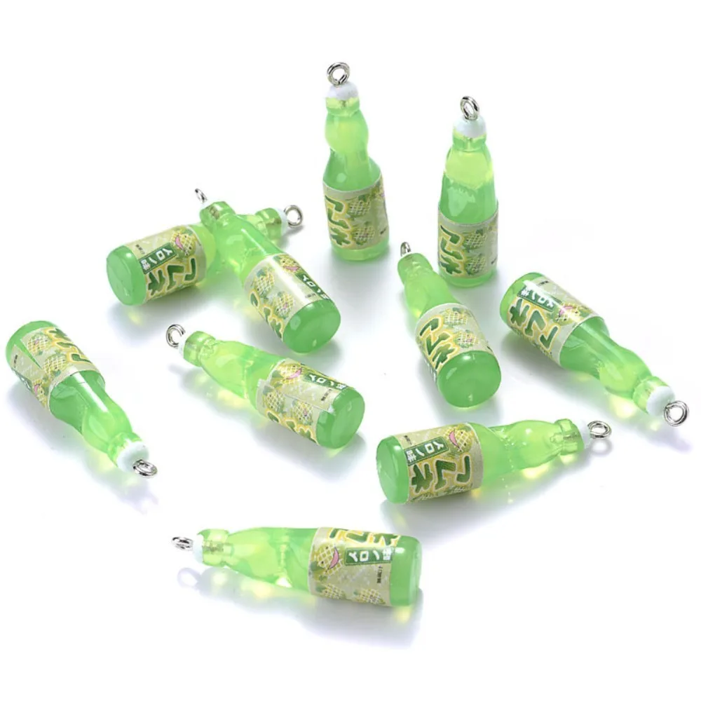 10 Stück Harz Charms Saft Flasche Harz Anhänger Getränke Charms Mini Saft Flasche Trinken Anhänger Mini Niedlich