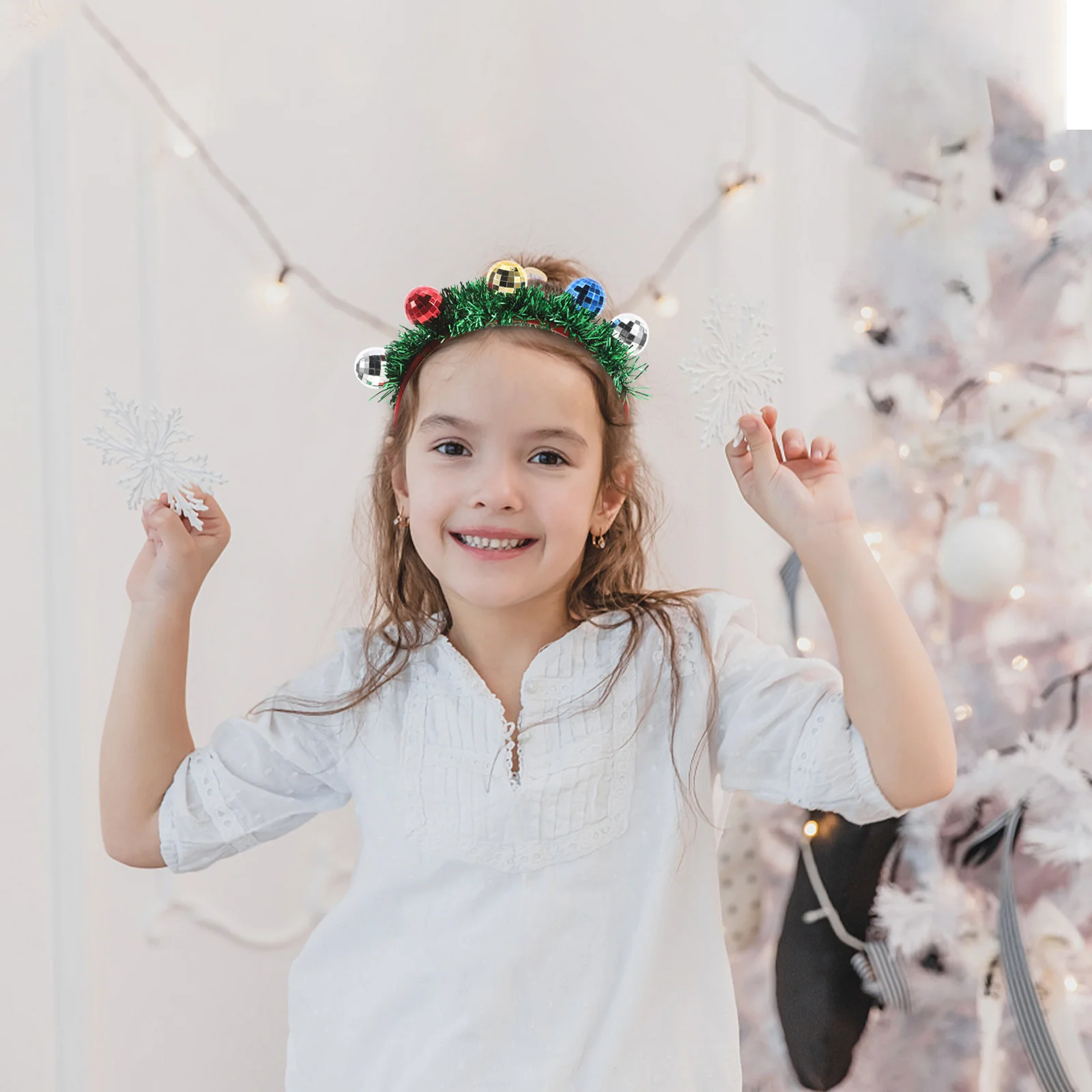 

2Pcs Christmas Spotlight Ball Headband Lightweight Portable Holiday Fashion Hairband Xmas Party Headwear Green