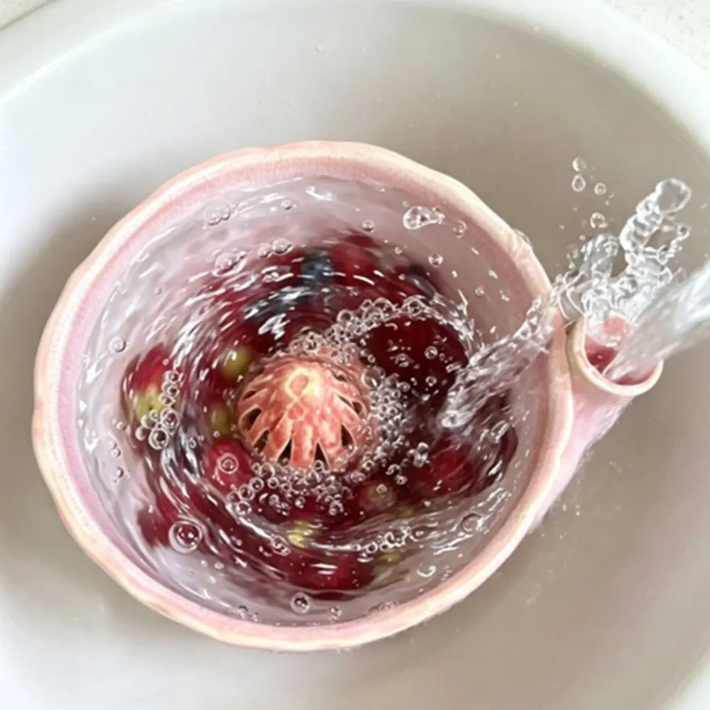 Large Capacity Ceramic Fruit Washing Bowl Central Flow Guide Integrated Drainage Hole Self-spinning Berry Washer Fruit Colander