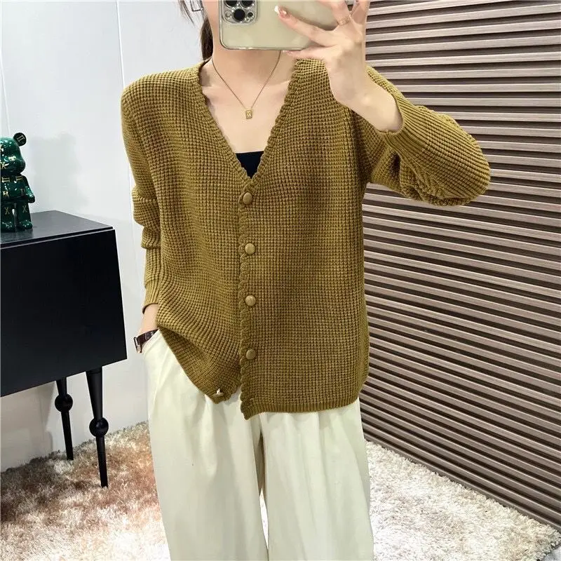 V-Neck Three-dimensional Knitting Olive Colour Thick Short Cardigan Single Breasted Long Sleeve Autumn Winter Loose Sweaters