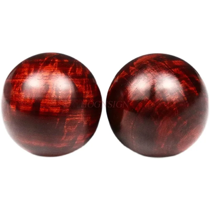 

Leaflet red sandalwood handball health care ball blood sandalwood to play with middle-aged and elderly fitness ball hand-held