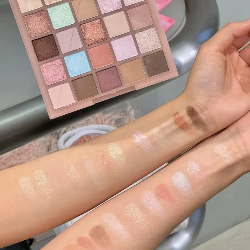 25-Color Lakeside Light Eyeshadow Palette Pearlescent Matte Shades Peach Nude Light Makeup Bright Ground Colors