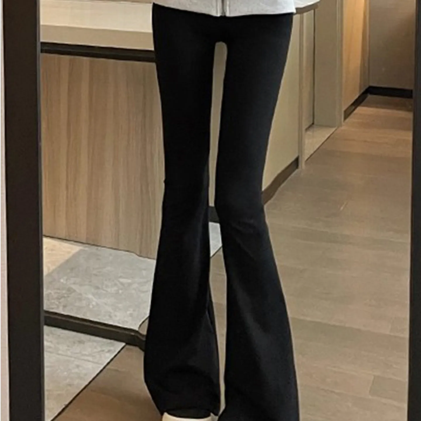 Calças de Yoga de Cintura Alta para Mulheres, Ajuste Justo, Base Elástica, Calças Estilo Bell Bot Ark Fin, Novidade para Outono e Inverno, Uso ao Ar Livre...