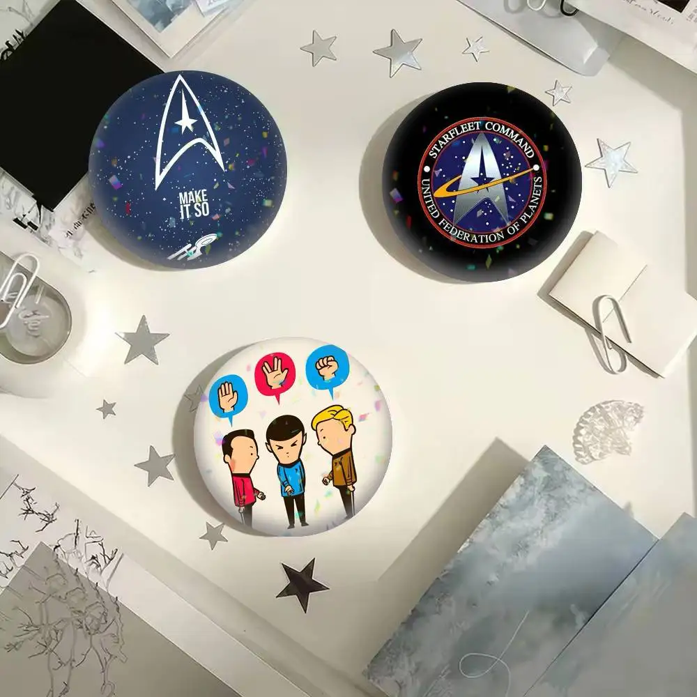 S-Star Trek Spock Space  25mm 32mm 44mm 58mm 75mm Brooches Badges Pins for Accessories Gift