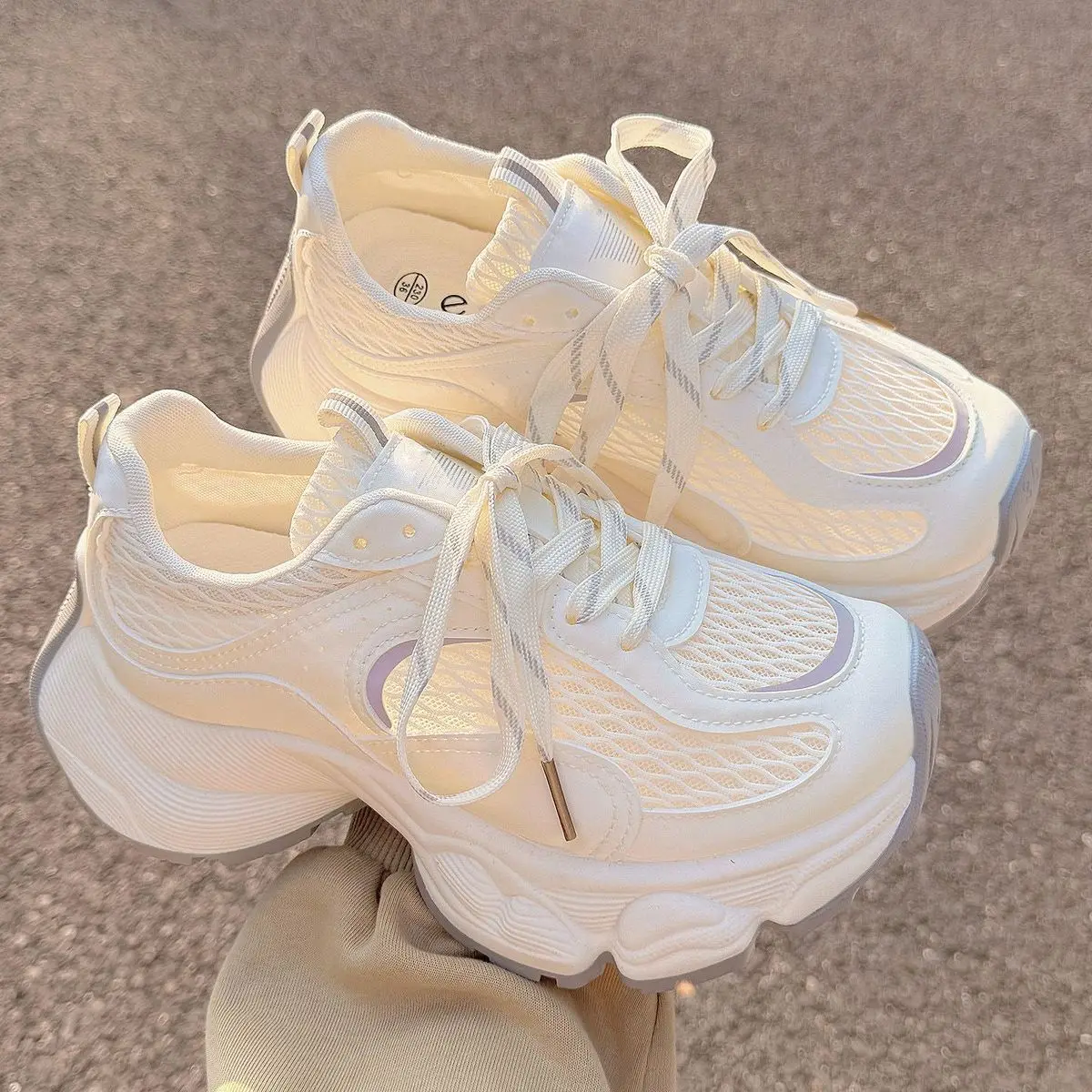 2026 Novel Female Thick Sole Woven Daddy Shoe Baggy Jeans Compatible Cream Footwear Ventilated Skateboarding Trainer