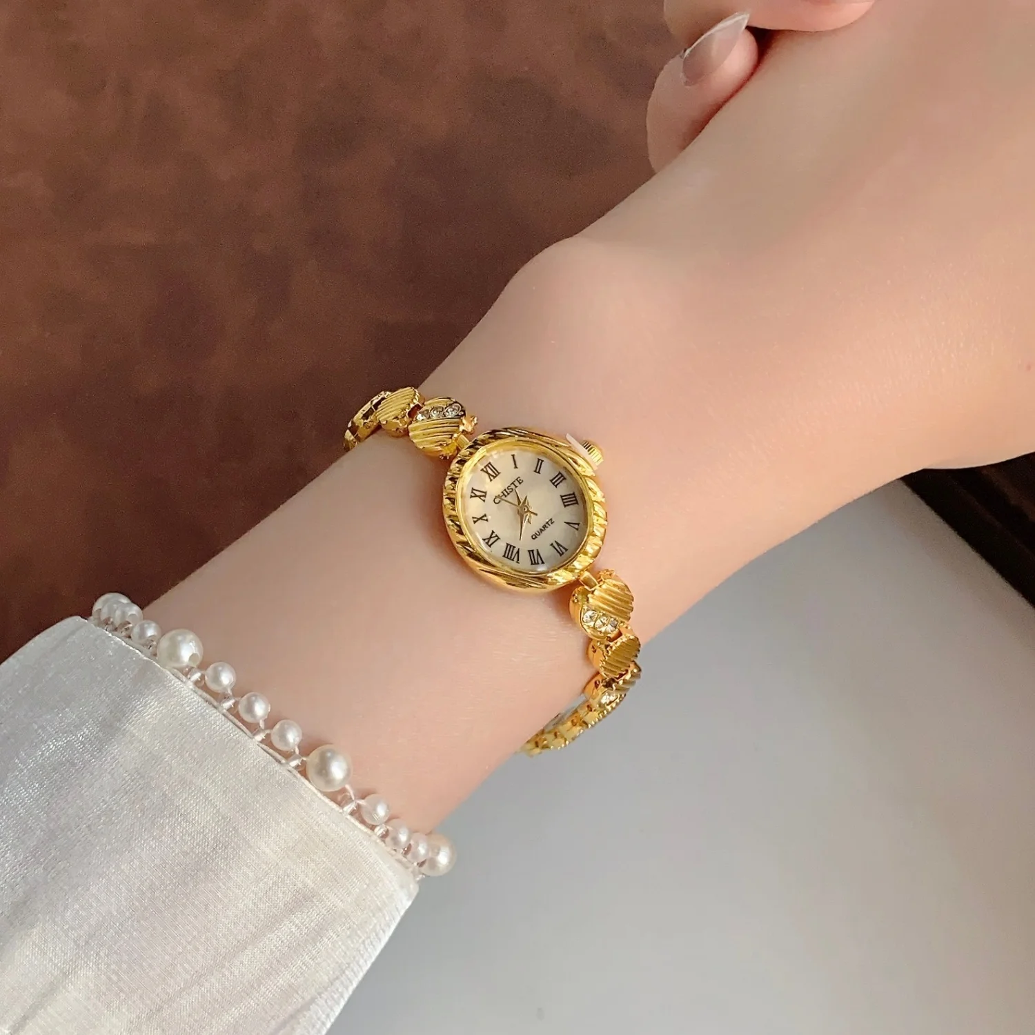 Women Watches Top Brand Luxury Wristwatches Ladies Fashion Gold  Bracelet Watch Female Elegant Clock Women montre femme