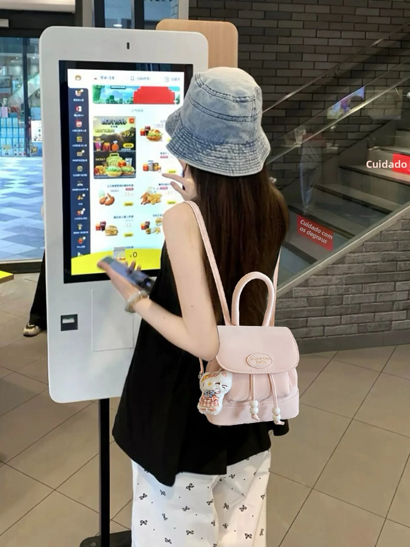 mochila-rosa-versatil-para-mujer-bolso-de-mano-de-cuero-pu-suave-bolso-de-hombro-de-doble-uso-modelo-primavera-2026