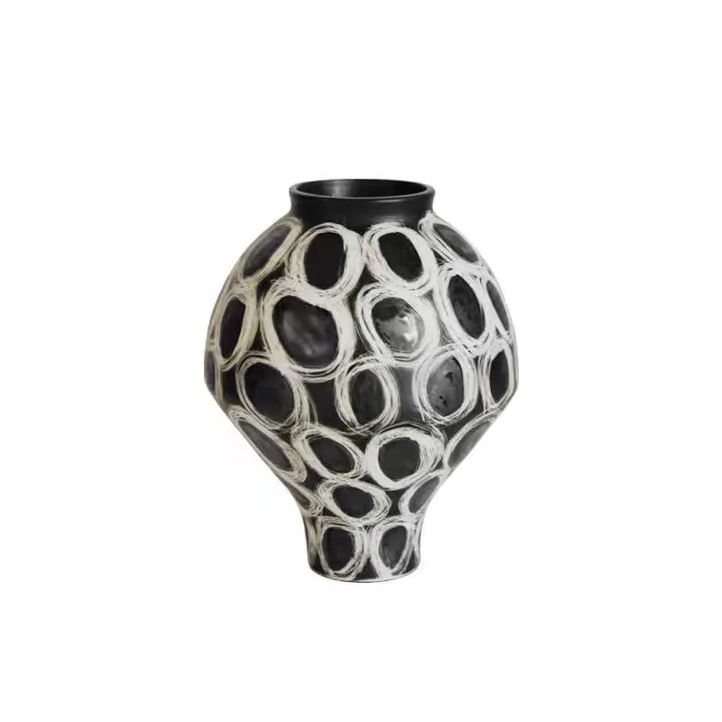 

French medieval ceramic vase New Chinese home furnishing model room can arrange flowers, circle pottery pots, flower ornaments