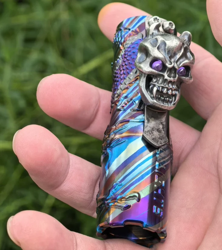 Used EDC 18350 Dragon Flashlight Four Color Zircuti H17FX Flashlight Outdoor Tools Strong Light Torch Lamp Decompression Toy