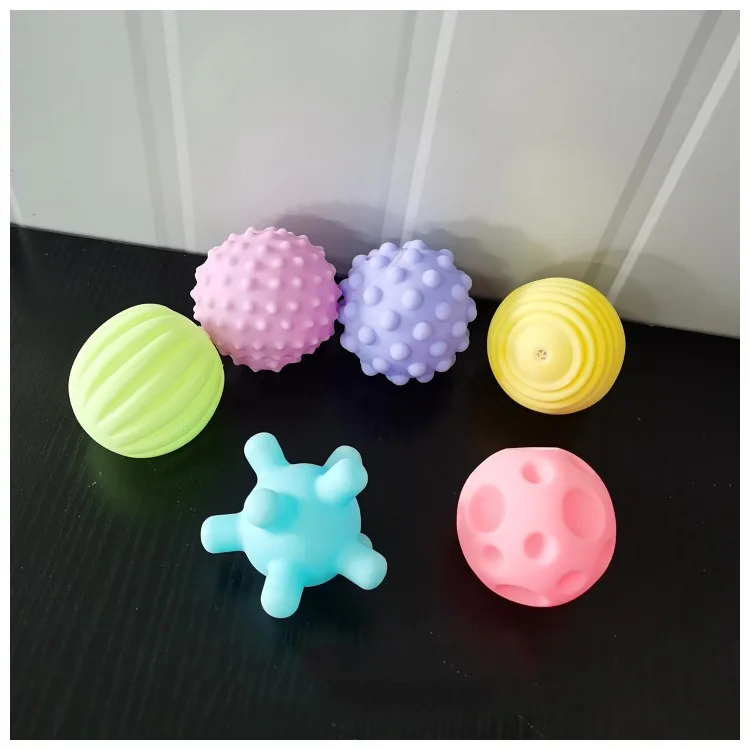 Baby Bath Toy Textured Multi Massage Ball Soft Hands Touch Balls Set Infant Tactile Senses Development Toys BabiesTraining Game