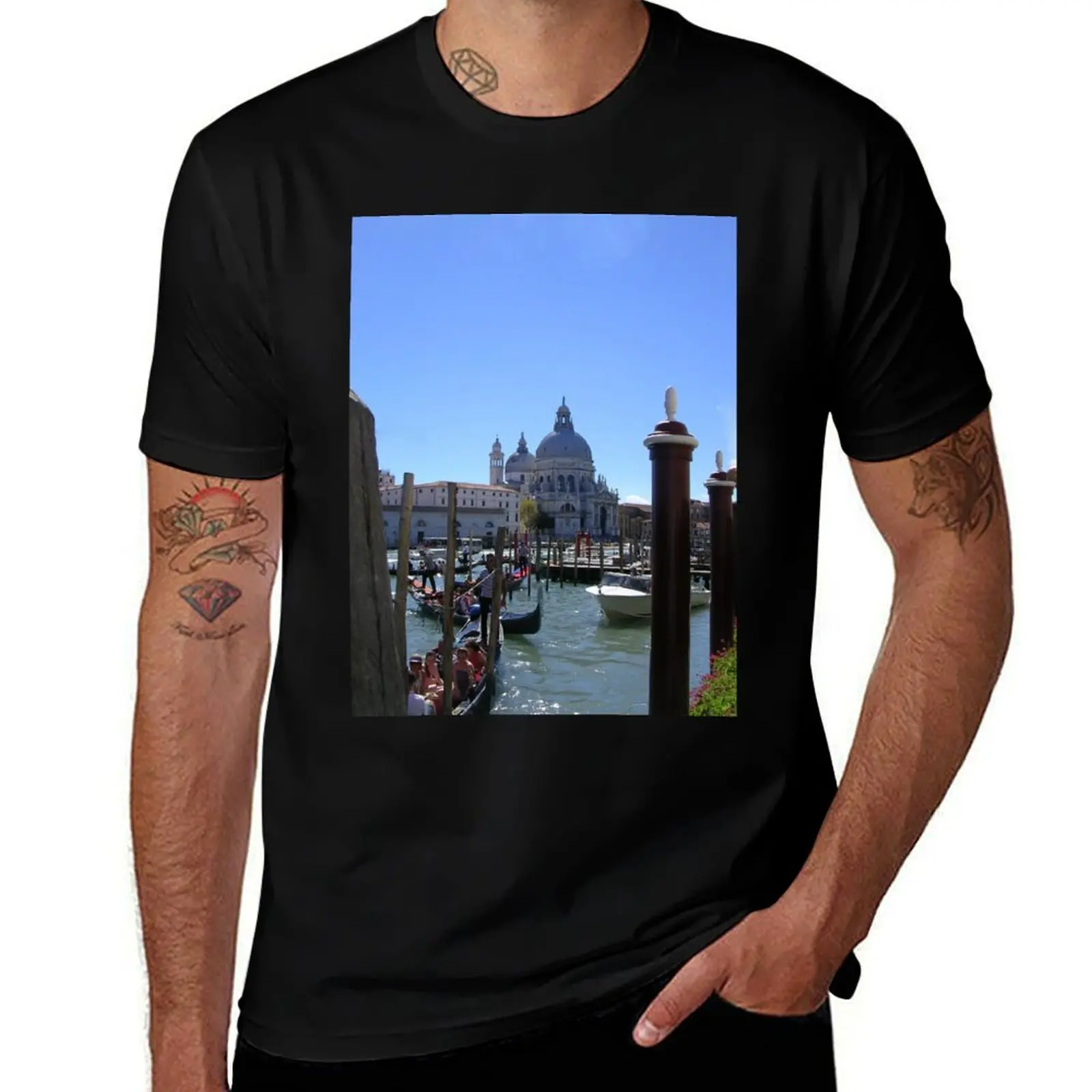 Gondolas on the Grand Canal, Venice T-Shirt Sports Casual Breathable Tee Shirt T-Shirt