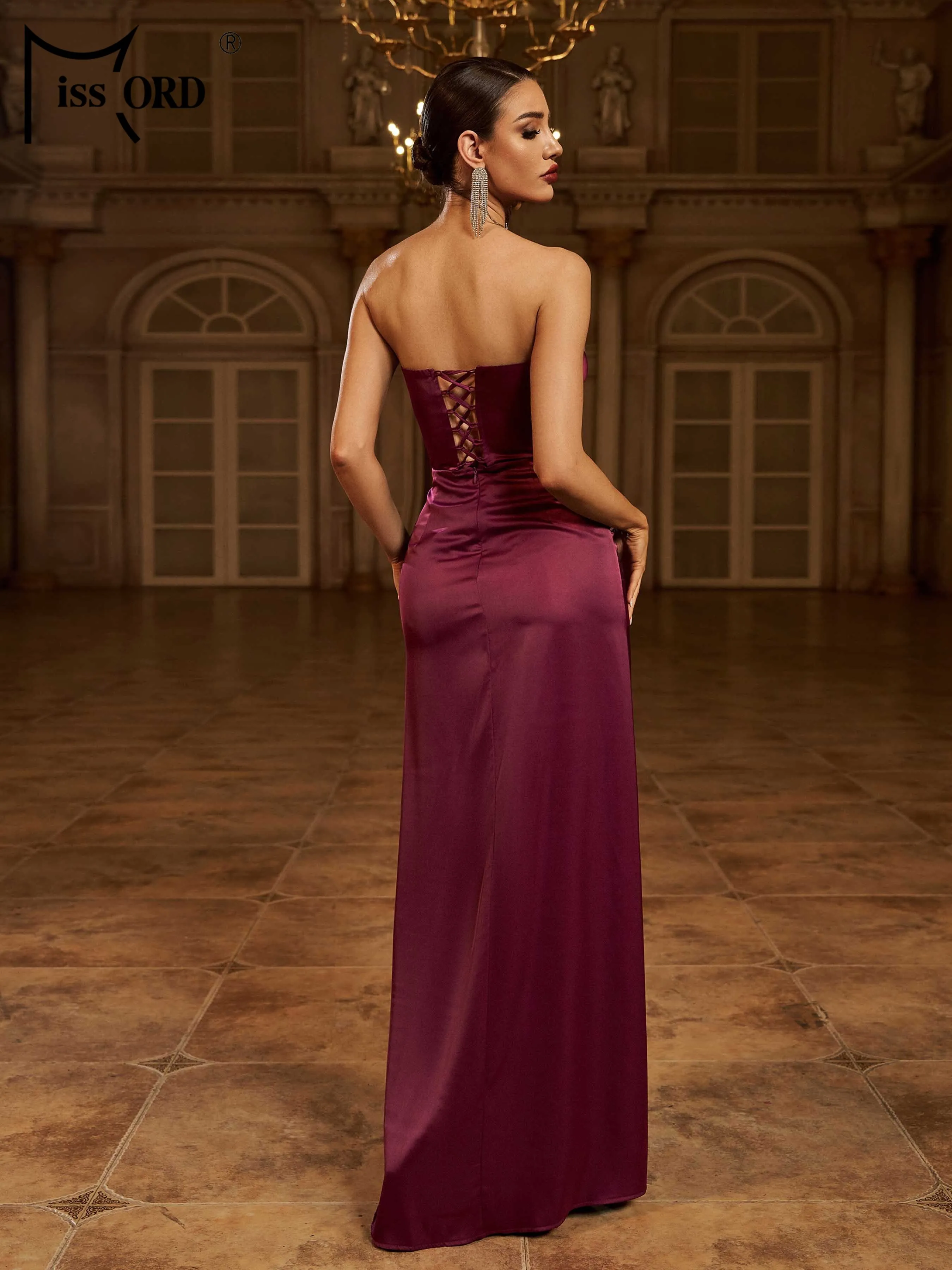 미소드 신상 스트랩리스 웨딩 생일 파티 새틴 슬릿 이브닝 드레스 우아하고 아름다운 여성 졸업식 퍼플 맥시 드레스