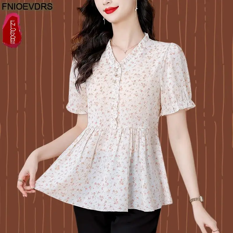 

Свободная одежда для женщин, лето 2025 г., офисная женская блузка с расклешенными рукавами и v-образным вырезом, пуговицы, рюши, ретро, винтажные женские рубашки, туника, топы с баской