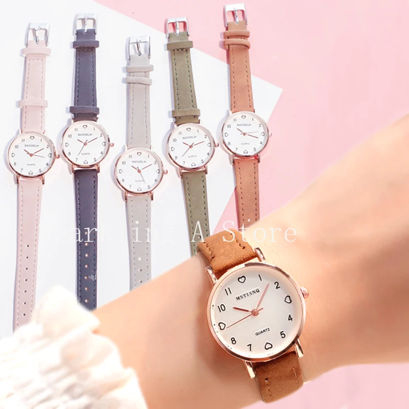 

Women's Simple Vintage Watches for Women Dial Wristwatch Leather Strap Wrist Watch High Quality Ladies Casual Bracelet Watches