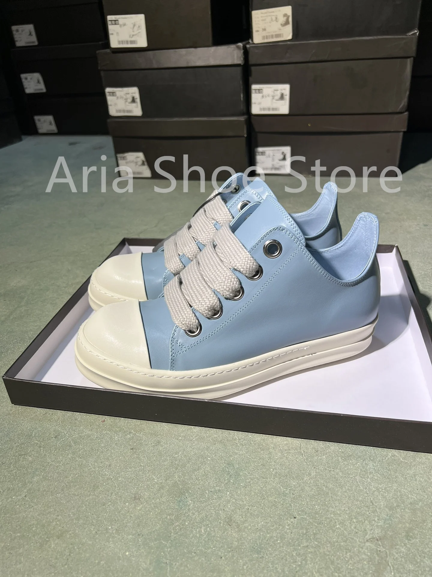 Brand Luxury Designer Casual Men Shoes Women Low Top Sneakers Retro Light Blue Leather Fashion Thick Shoelaces Platform Shoes