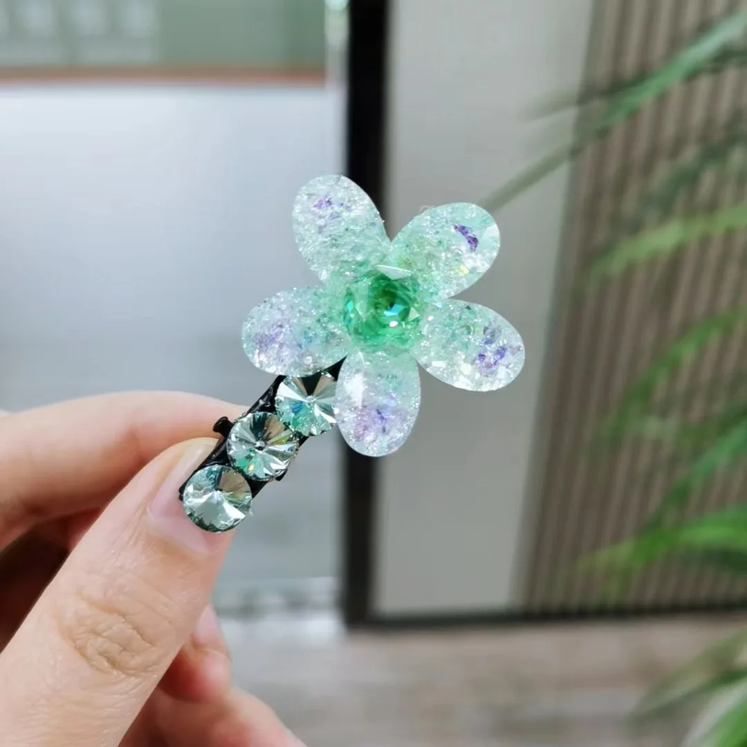 New Crystal Pigeon egg flower small hair clip Mini duck beak clip press clip edge clip clip Bangs clip Shi Hua