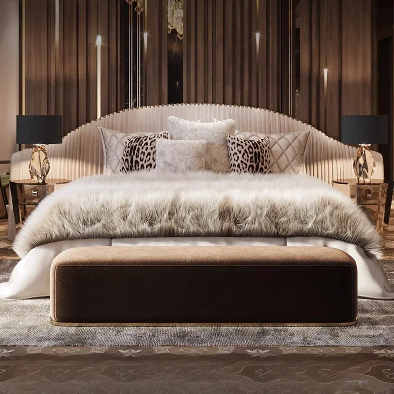 Italian leather  Light luxury modern master bedroom High-end luxury villa  Wide screen floor-to-ceiling bed