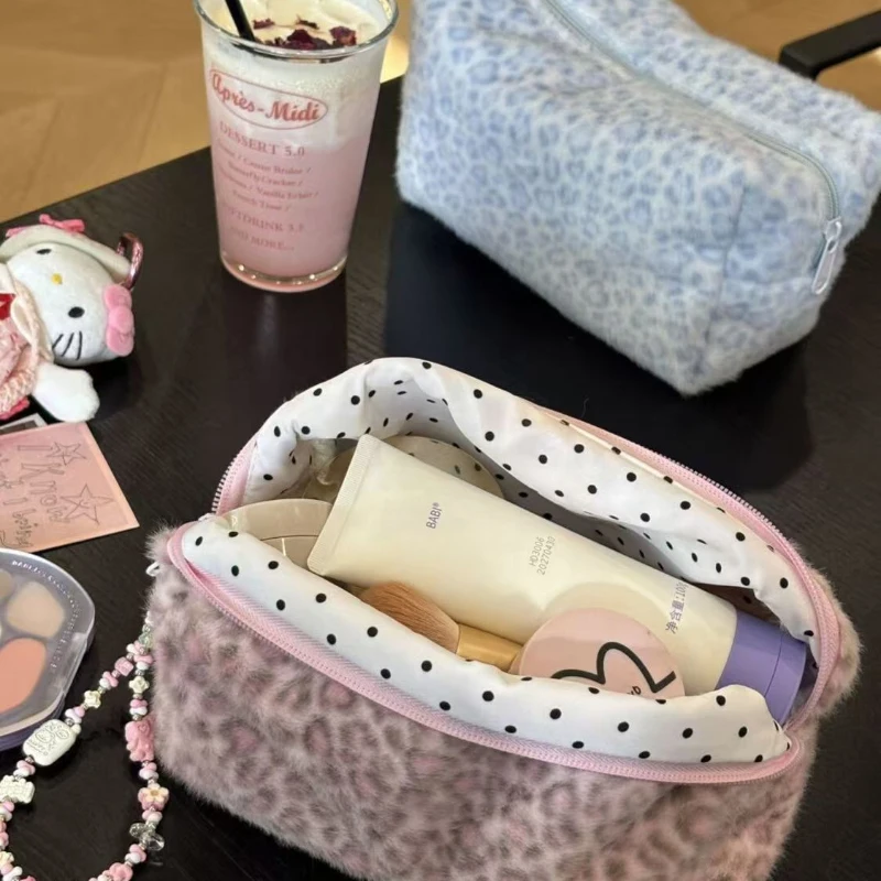 Make-up-Aufbewahrungstasche, Hirsch-/Elch-Plüsch-Kosmetiktasche mit Leopardenmuster, Damen Herbst/Winter Toilettentasche, Clutch-Geldbörse – Detail 5