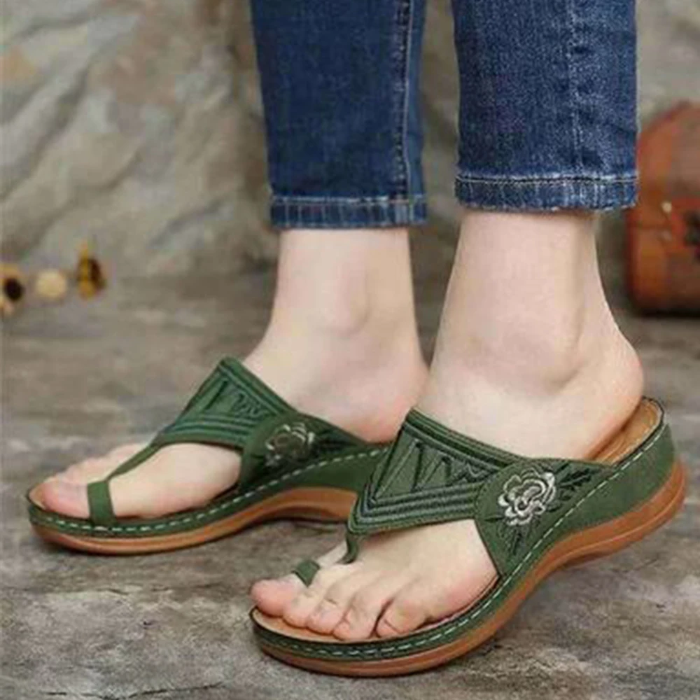 Summer Ladies' Embroidered Flip-Flops Light Casual Shoes Fashion Women's Floral Slipsole Slippers Sandals - Image 5