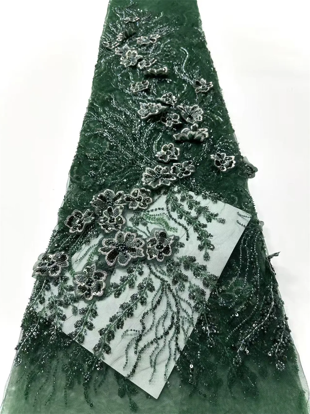 

African Lace Fabric 5 Yards High Quality 2025 Beaded Green French Lace Fabrics Quality 2025 Sequins Elegant Party Dresses H90-1