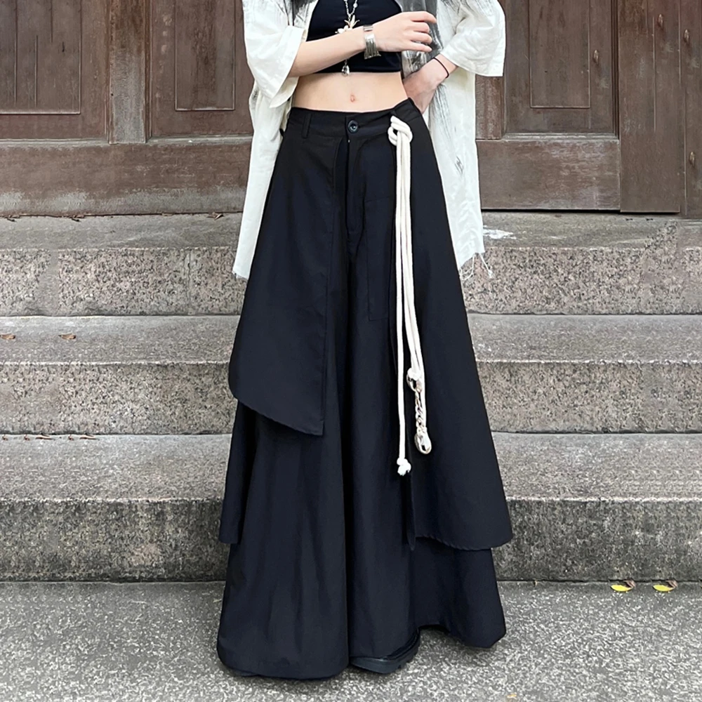 Y2k تنورة داكنة السراويل طبقة مزدوجة غير متناظرة الساموراي غير رسمية الجنس الشارع الشهير موضة القوطية واسعة الساق هاكاما للجنسين