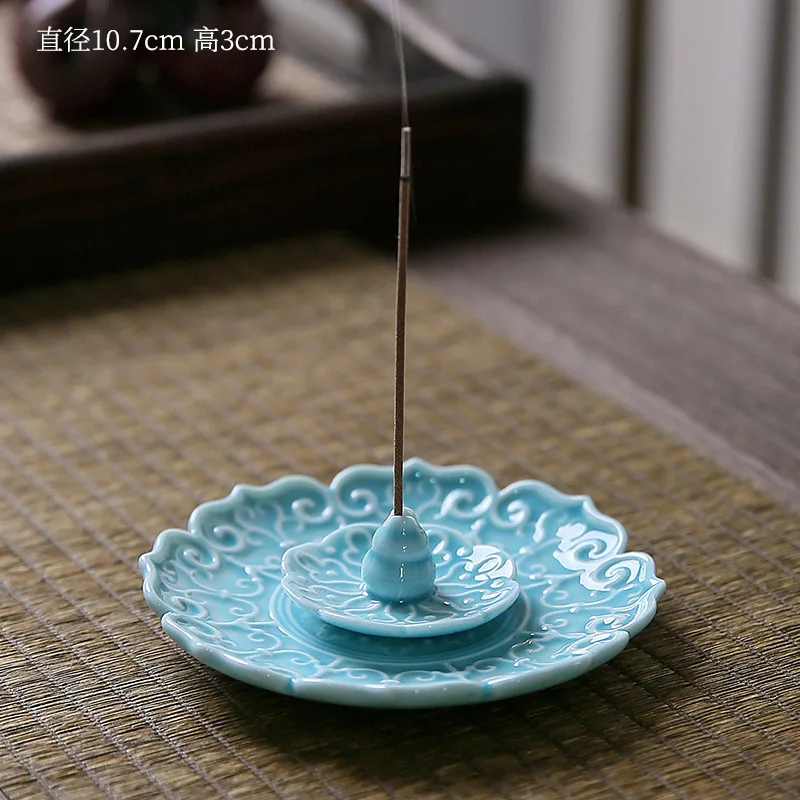 

New Chinese Style Ceramic Lotus Holder Burner for Home Indoor Use Sandalwood Agarwood Tray Incense Stand